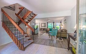 Pet Friendly! 503 Plantation Club Walk To Pool Sleeps 6 Sea Pines