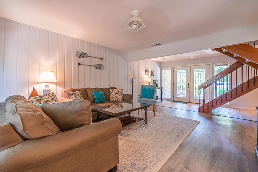 Pet Friendly! 503 Plantation Club Walk To Pool Sleeps 6 Sea Pines Villa Hilton Head Island Eksteriør billede